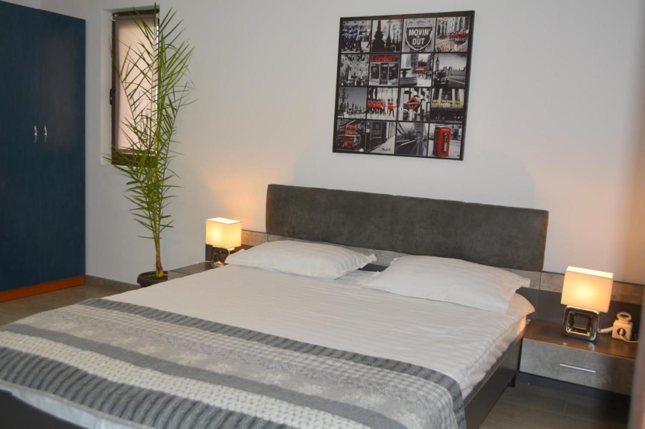 Villa 38 Silviu Apartment Bucharest Luaran gambar